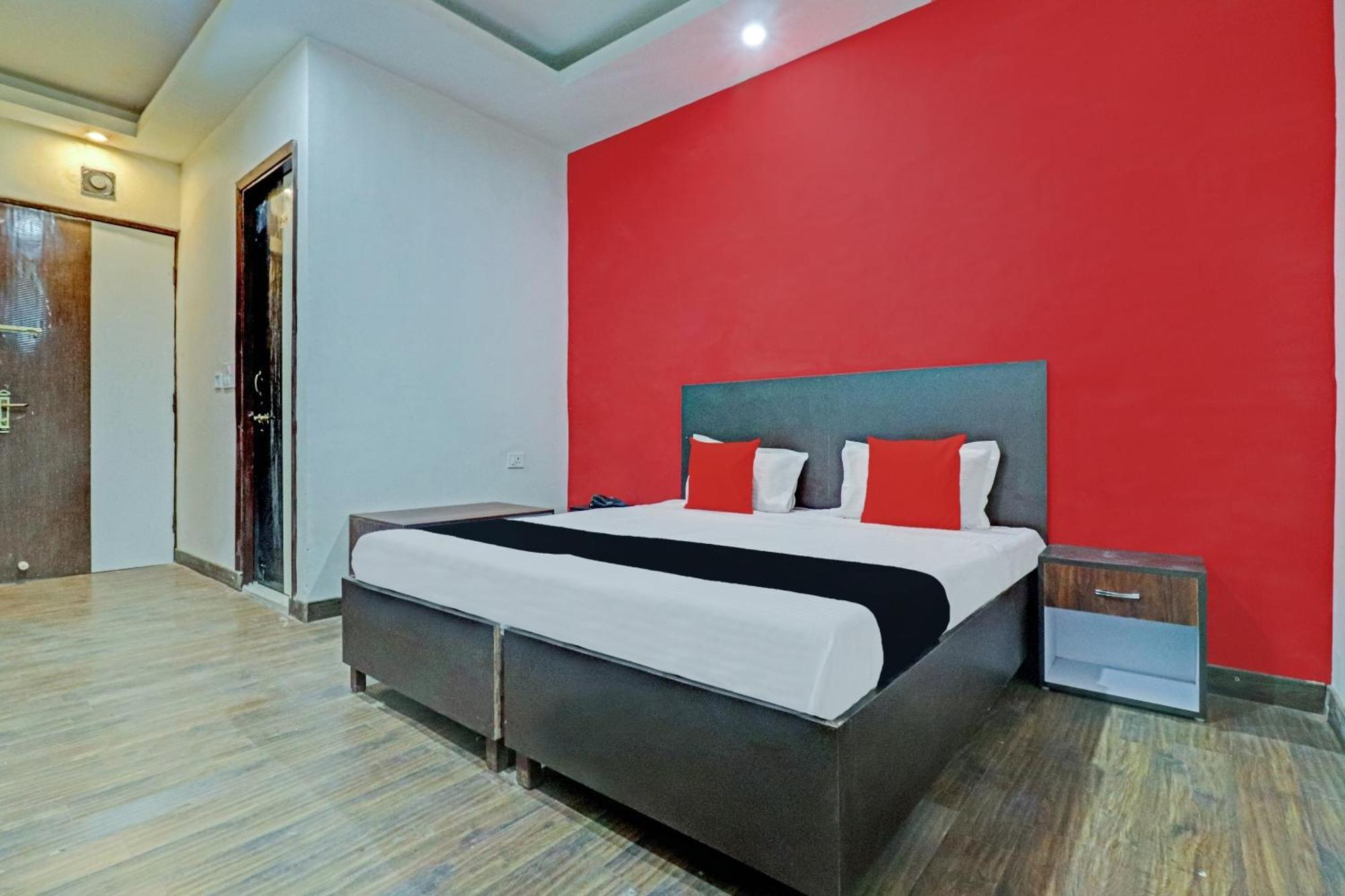 Capital O Kanha Resort Sikandra Rao المظهر الخارجي الصورة