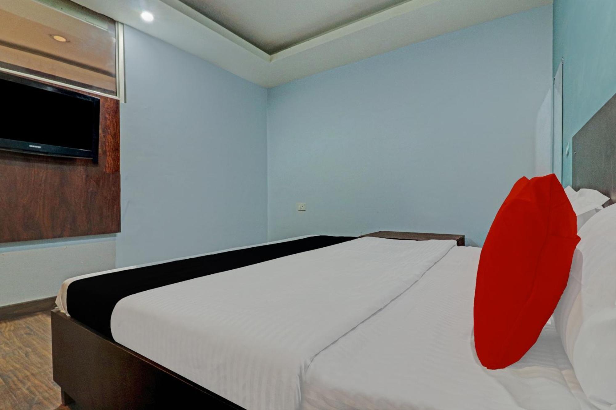 Capital O Kanha Resort Sikandra Rao المظهر الخارجي الصورة